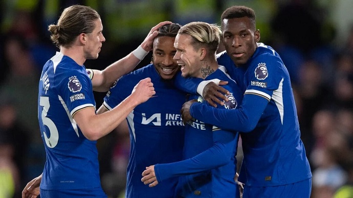 Lối chơi tấn công áp đảo